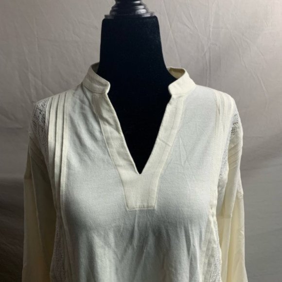 NWT  Chaps Top - Picture 3 of 7